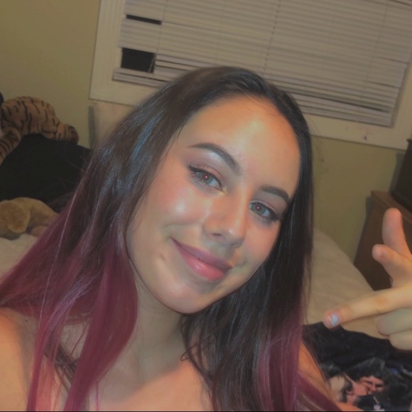 Meet your Posher, Riley - Picture 1 of 1